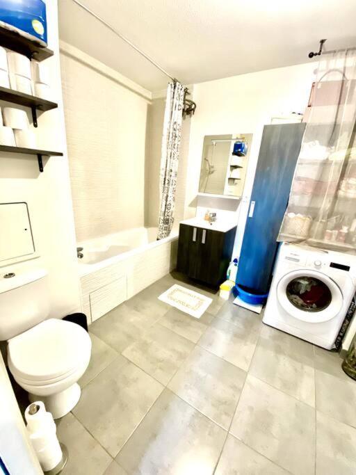 Appartement Cosy - Balcon - Parking Gratuit - 10min Centre *